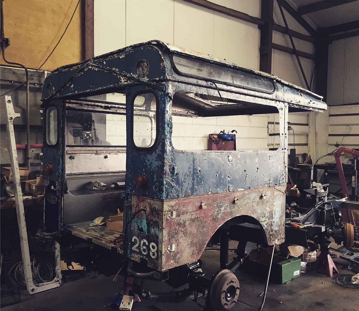 Landrover-restoration-Oxford,-patina3 Landrover-restoration-Oxford,-patina3